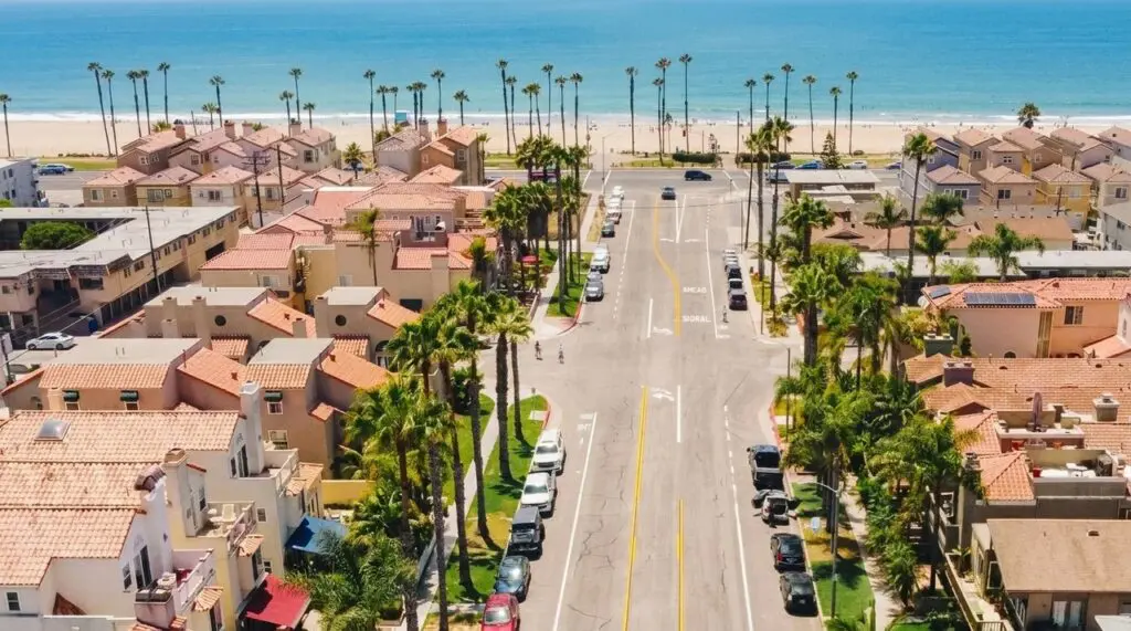 Huntington Beach neighborhoods