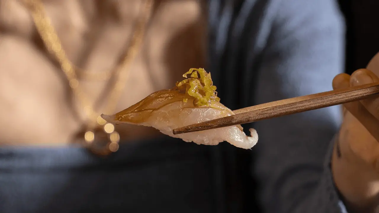 Nigiri held at Naisho Omakase sushi bar in Costa Mesa